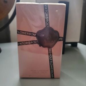 Viktor&Rolf Flowerbomb New